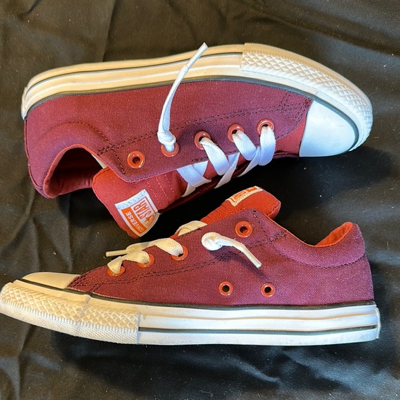 Converse Red and Purple Chuck Taylor Sneakers Classic Design 4 - Picture 2 of 9